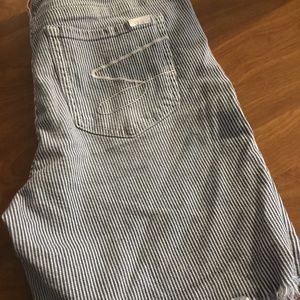 Bermuda Jean shorts